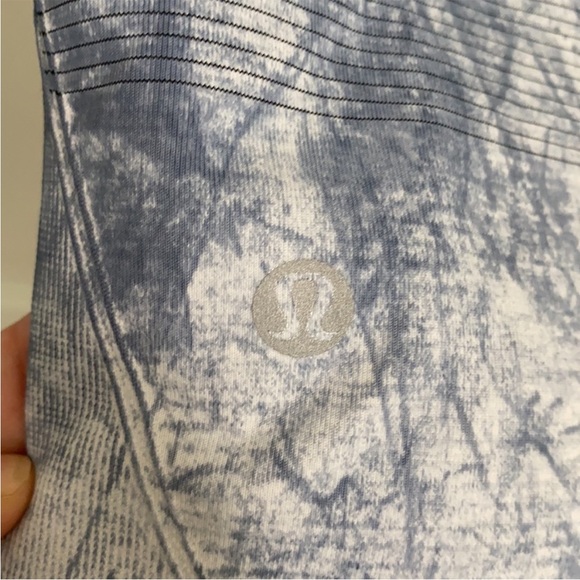 Lululemon Ebb to Train Tight *Wash
White / Black / Luna - Picture 8 of 8